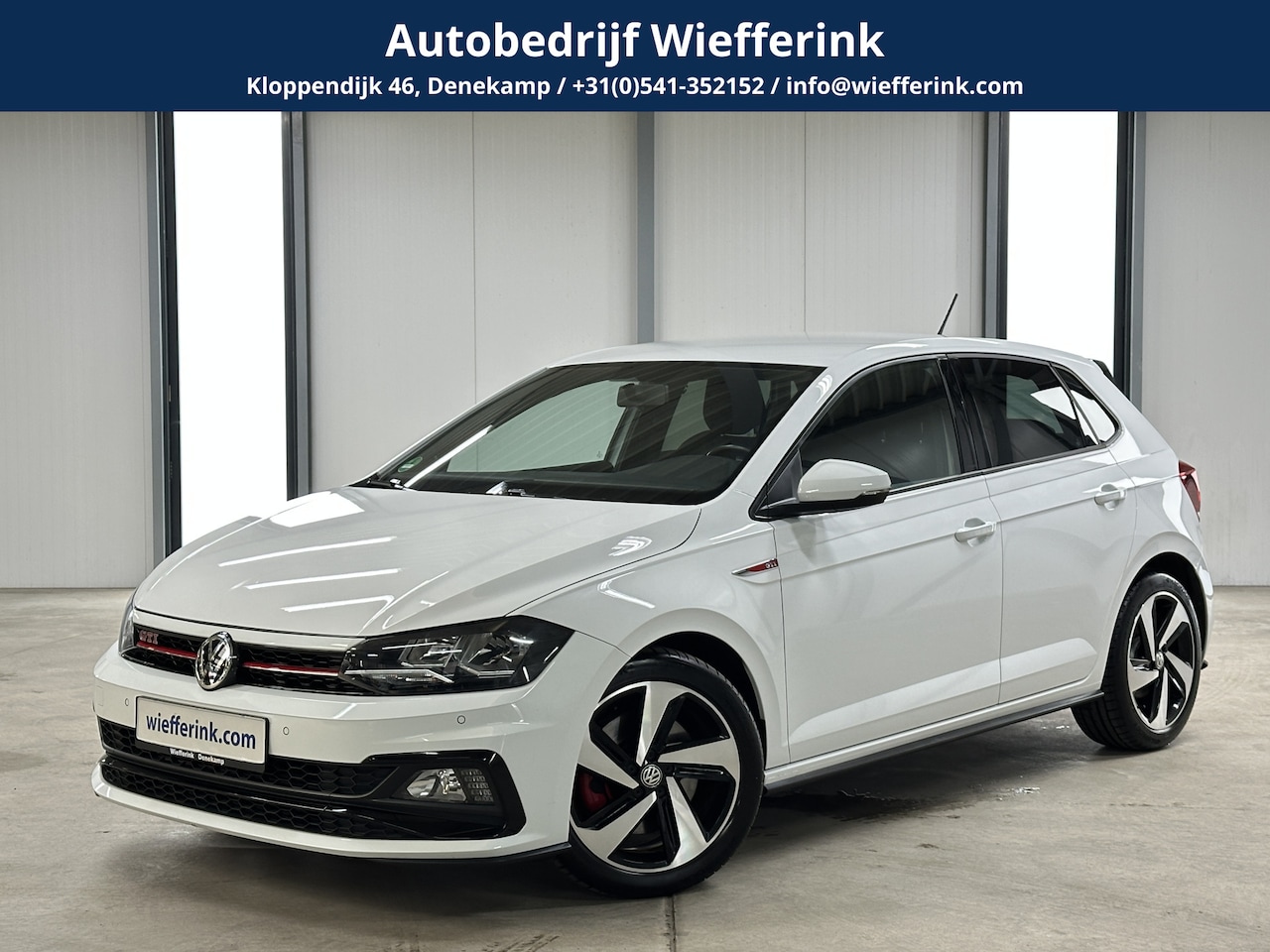 Volkswagen Polo - 2.0 TSI GTI 200pk | BeatsAudio | Stoelverwarming | Groot scherm | Apple carplay | PDC voor - AutoWereld.nl