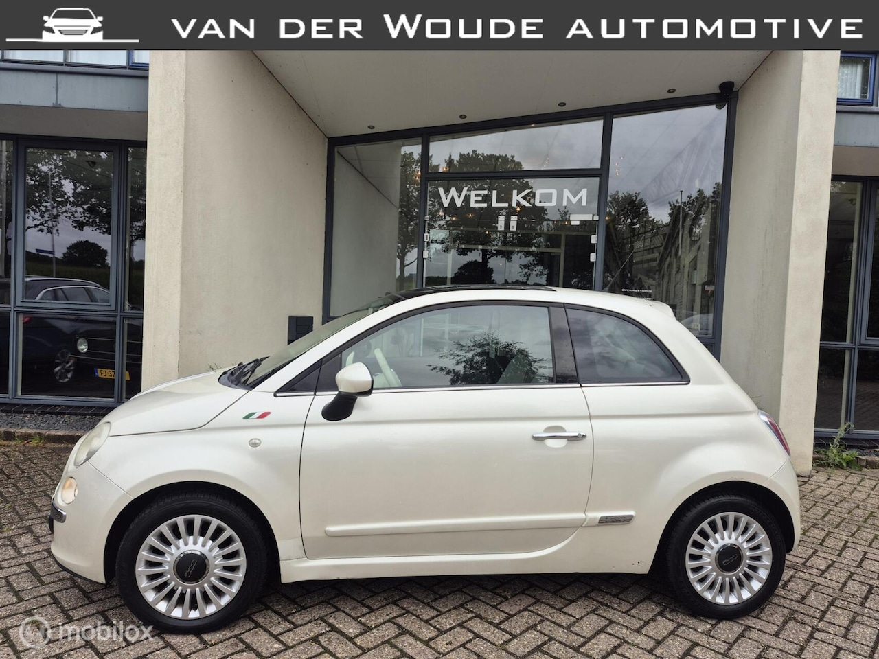 Fiat 500 - 1.2 Lounge Automaat|Panodak|Airco! - AutoWereld.nl