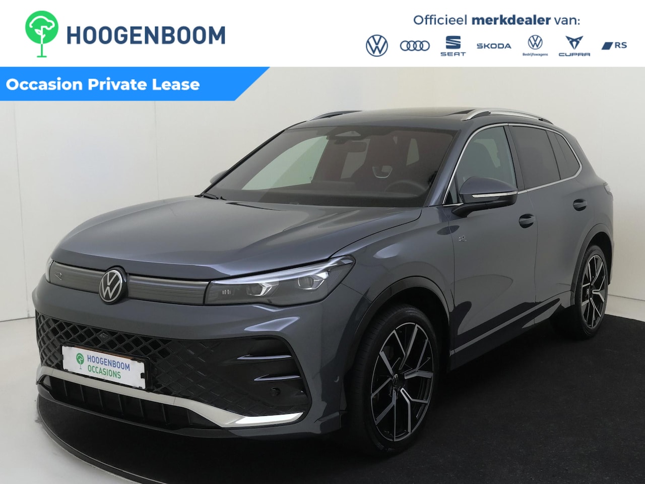 Volkswagen Tiguan - 1.5 eTSI R-Line Business | Panoramadak | Head-up display | 360 camera | Harman/Kardon | Ke - AutoWereld.nl