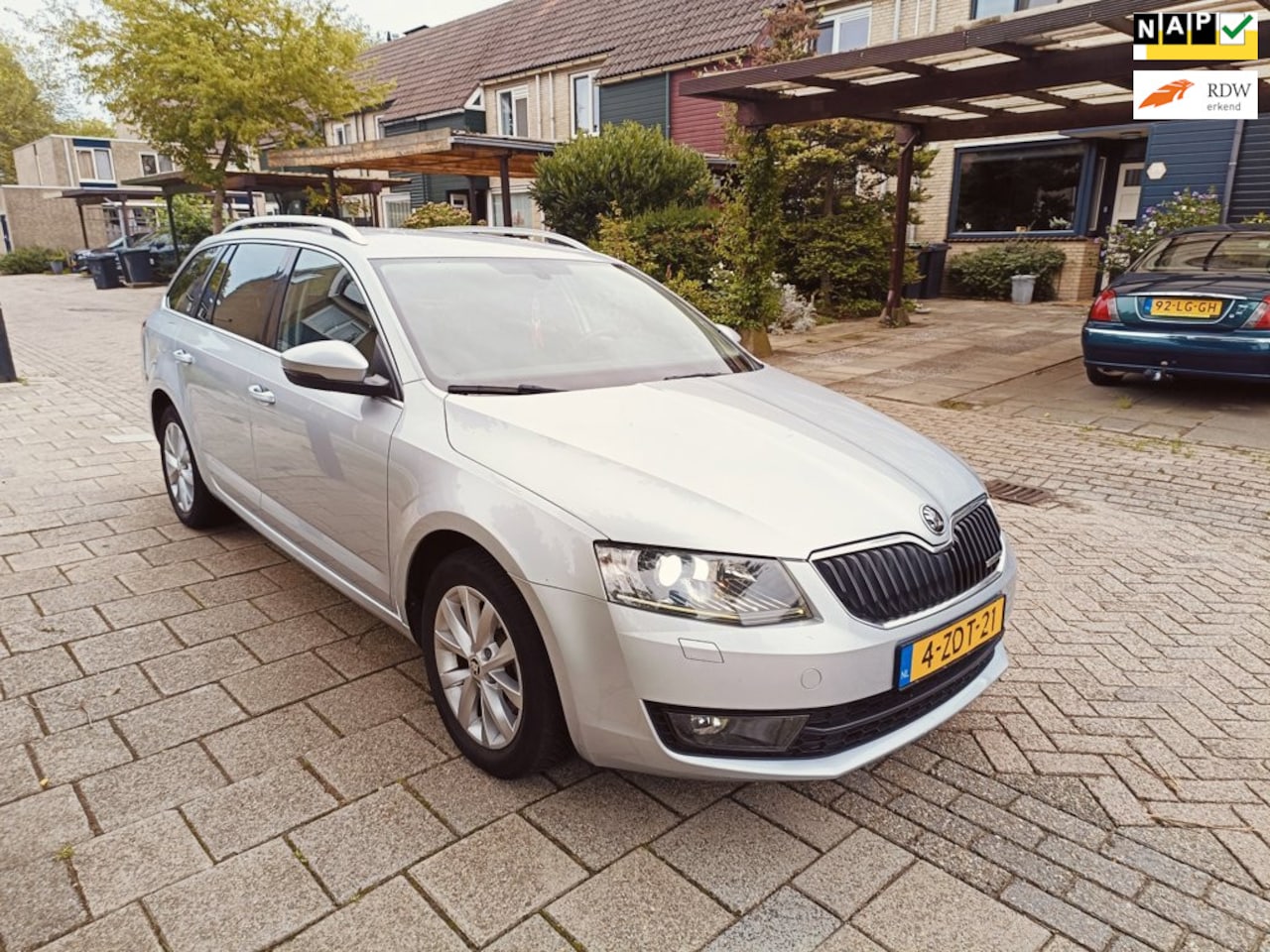 Skoda Octavia Combi - 1.6 TDI Greenline 1.6 TDI Greenline - AutoWereld.nl