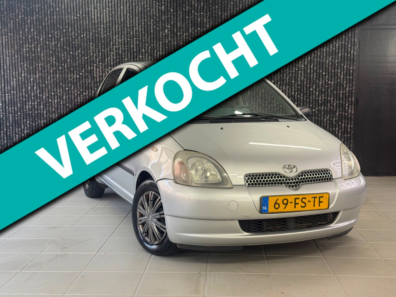 Toyota Yaris - 1.3-16V VVT-i Sol Automaat | Airco | 5dr - AutoWereld.nl
