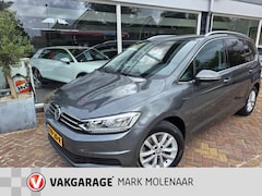 Volkswagen Touran - 1.5 TSI Highline Business R 7persoons, trekhaak
