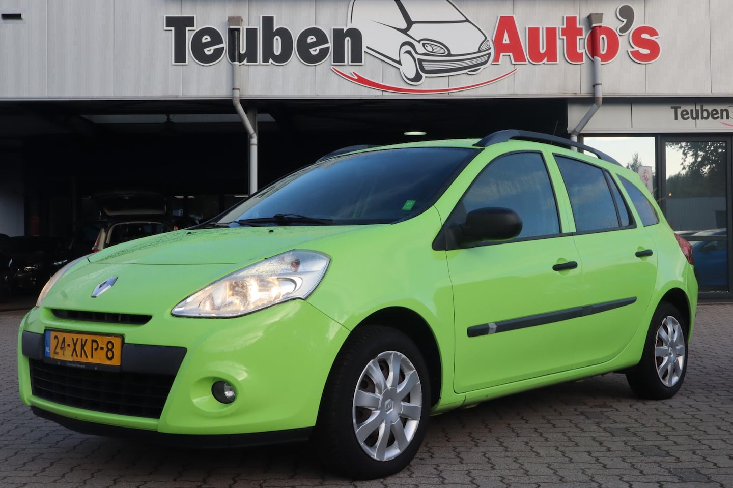 Renault Clio Estate - 1.2-16V Authentique | NIEUW APK | BTW AUTO | Trekhaak | Airco | Cruise control | 2012 | 18 - AutoWereld.nl
