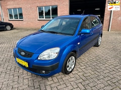 Kia Rio - 1.4 L // Inruilkoopje // APK 26-6-2027
