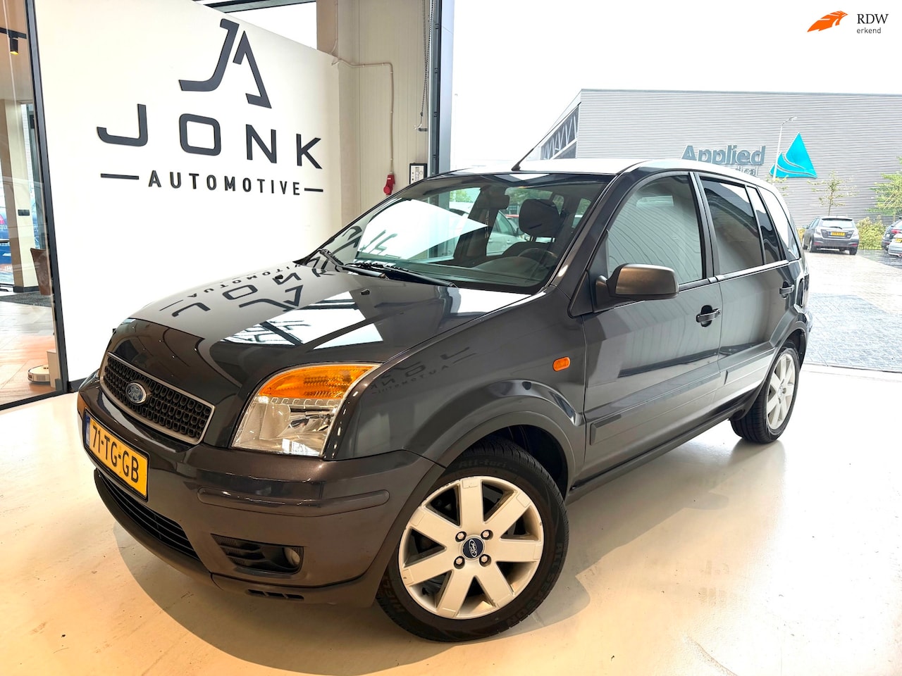 Ford Fusion - 1.4-16V Futura Airco Apk 5 Deurs Garantie - AutoWereld.nl