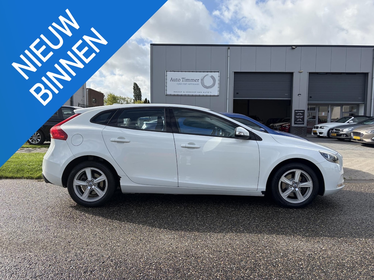 Volvo V40 - 1.6 T2 1.6 T2 - AutoWereld.nl
