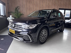 Volkswagen Tiguan - 1.5 TSI R-LINE/IQ.LIGHT/TREKHAAK/STUURVERWARMING
