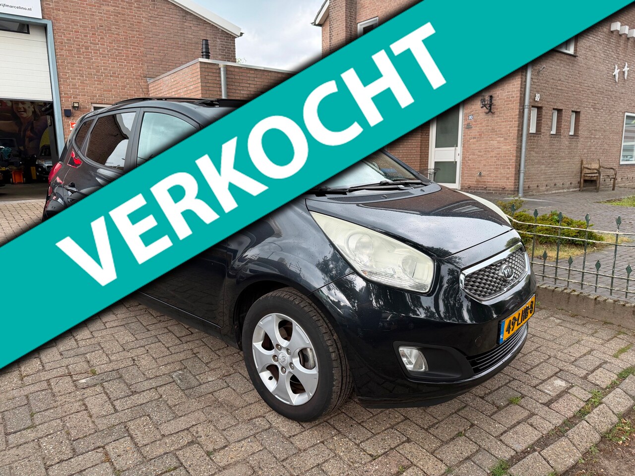 Kia Venga - 1.4 CVVT X-ecutive 1.4 CVVT X-ecutive *NIEUWE APK* - AutoWereld.nl