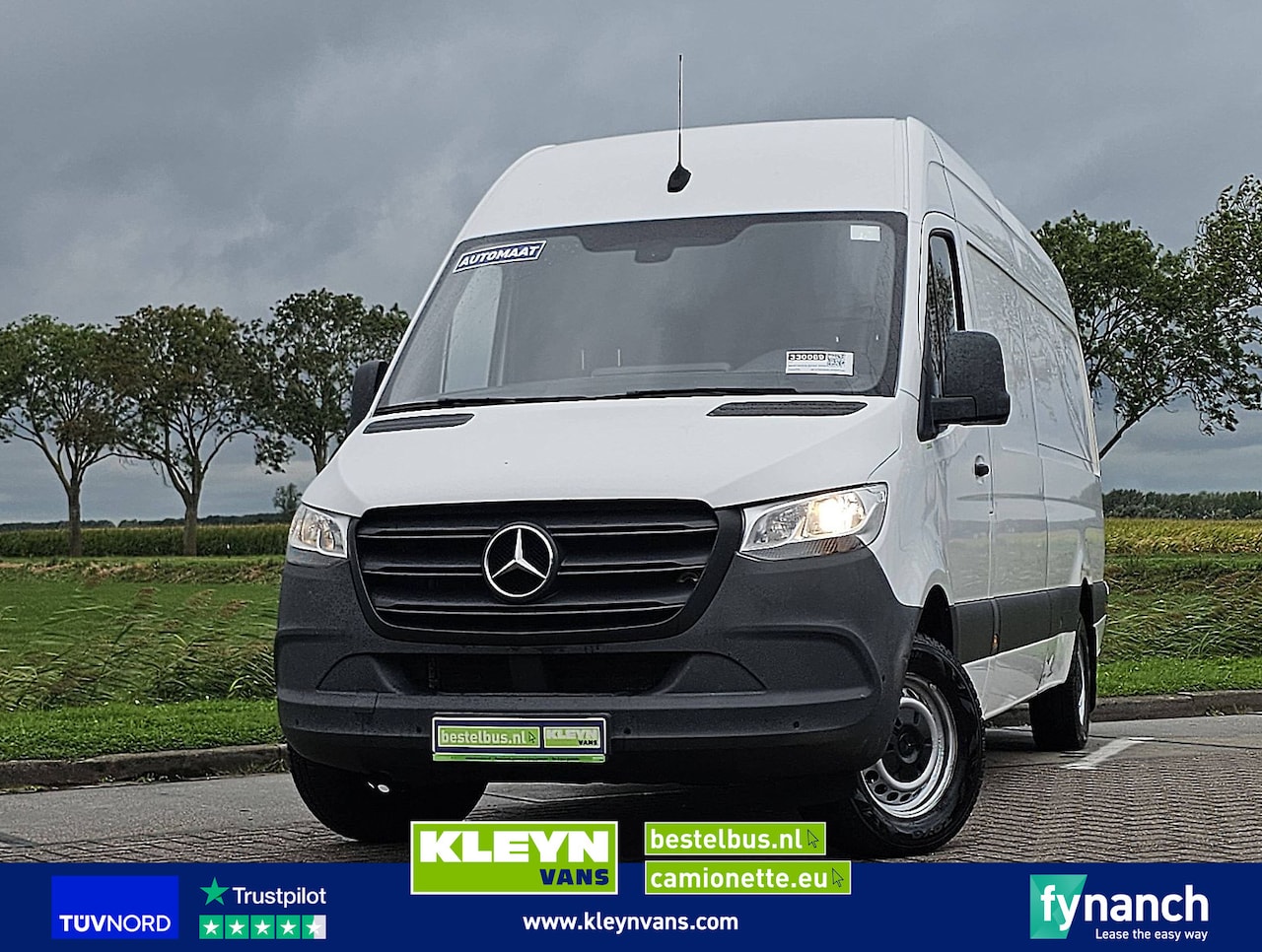 Mercedes-Benz Sprinter - 315 L3H2 Automaat MBUX - AutoWereld.nl