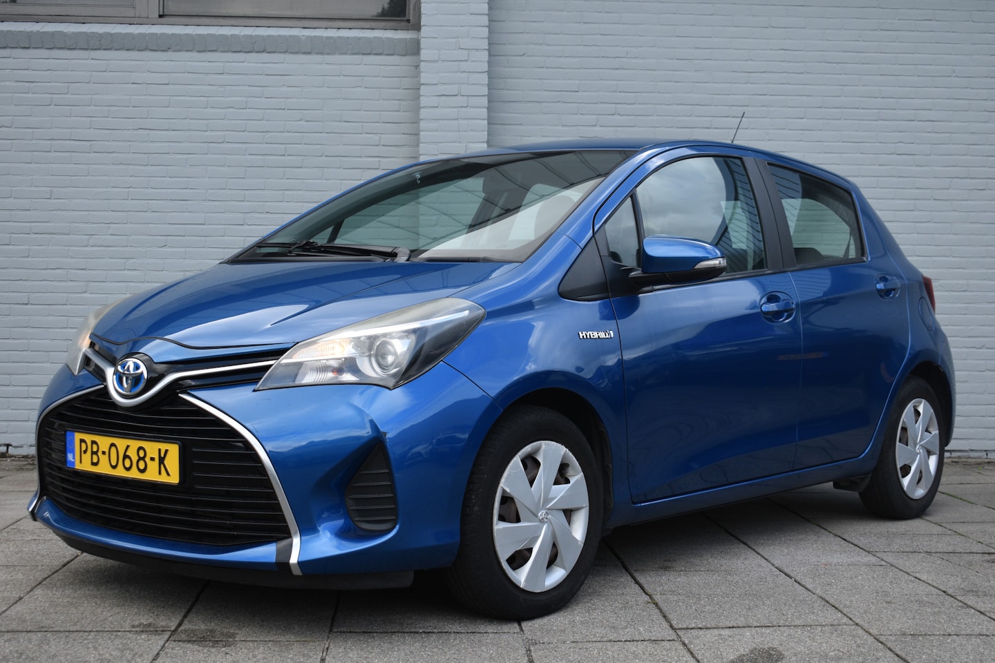 Toyota Yaris - 1.5 Hybrid Aspiration Limited Automaat 100pk | Dealer onderhouden | Airco | Elektrische ra - AutoWereld.nl
