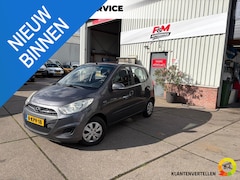 Hyundai i10 - 1.0 Black pack Airco, trekhaak afneembaar, pdc achter