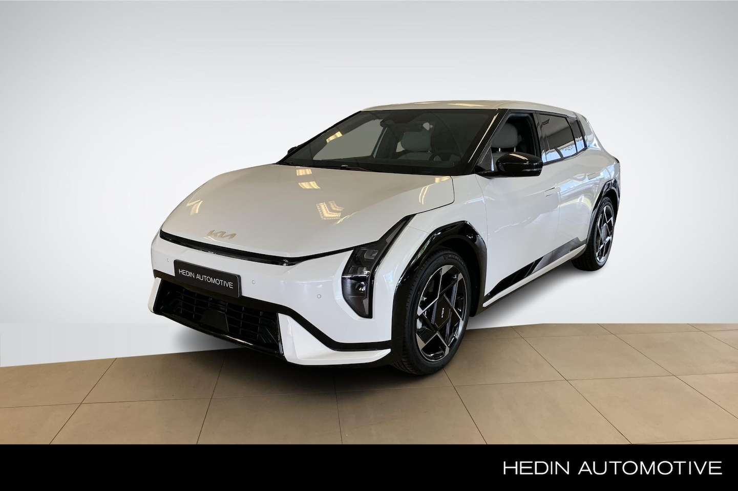 Kia EV4 - GT-Line Business Edition 81.4 kWh Snel leverbaar | Stoel-en-Stuurverwarming | Adaptieve Cr - AutoWereld.nl