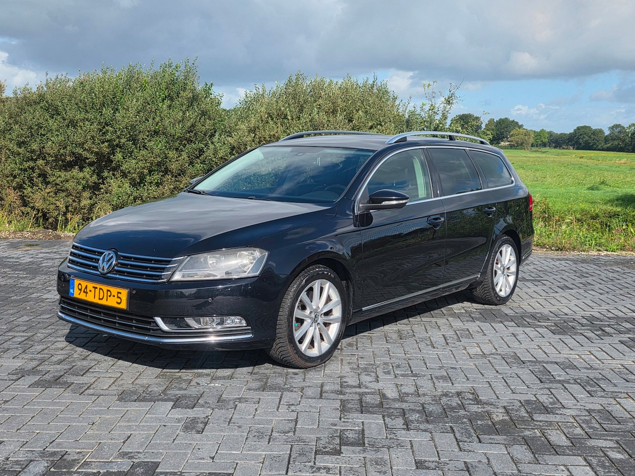 Volkswagen Passat Variant - 1.4 TSI Highline BlueMotion AUTOMAAT 2012 - AutoWereld.nl