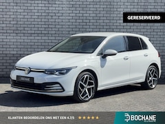 Volkswagen Golf - 1.4 eHybrid Style | SOH 93% | Achteruitrijcamera | Stoelverwarming | Navigatie | Adaptive