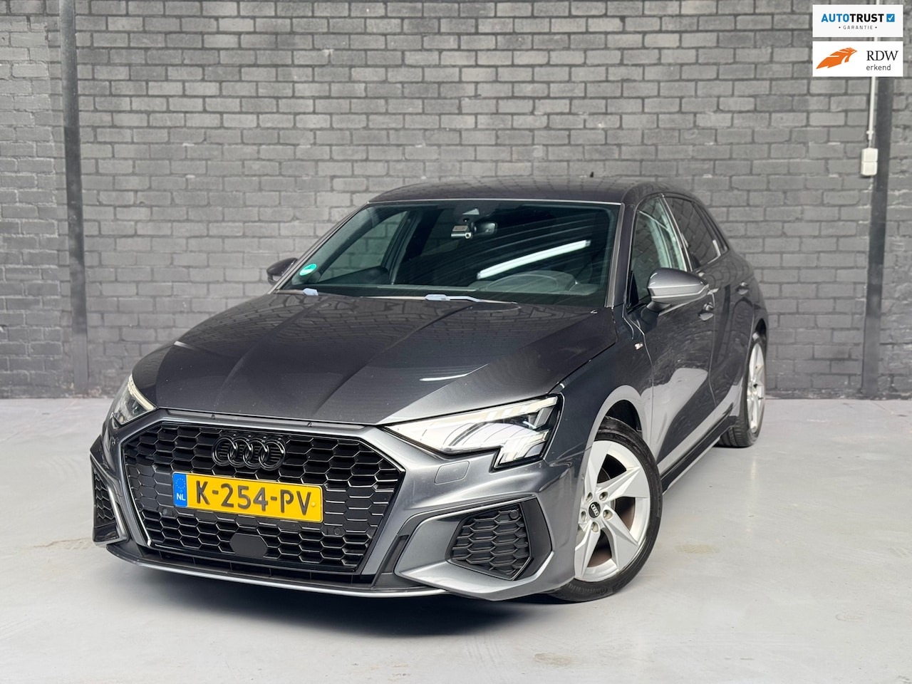 Audi A3 Sportback - 30 TFSI S edition 30 TFSI S edition - AutoWereld.nl