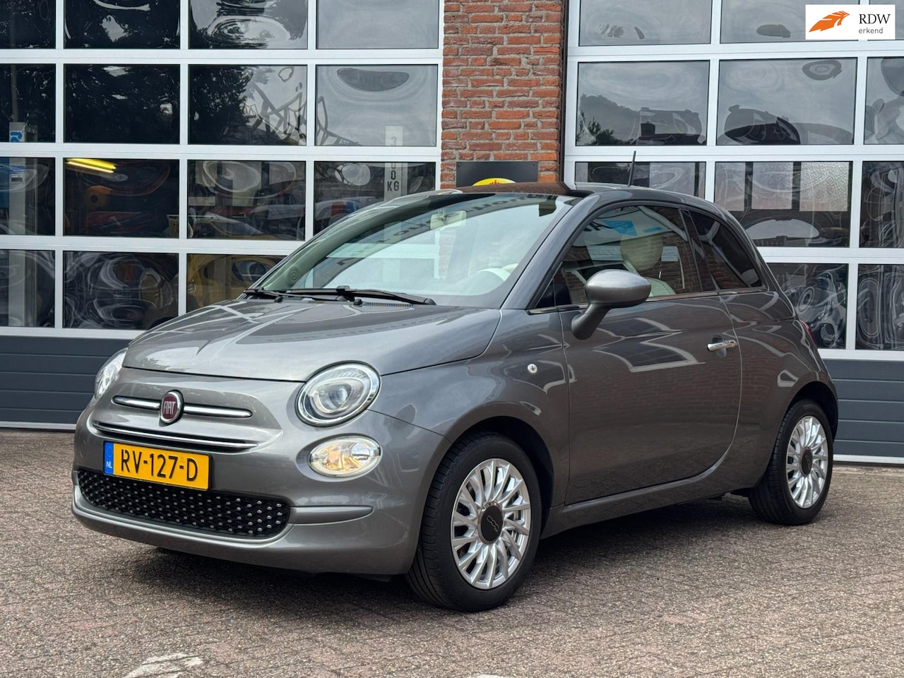 Fiat 500 - 0.9 TwinAir Turbo Lounge 0.9 TwinAir Turbo Lounge, airco, cruise, pano dak, 17 inch LM, NL auto - AutoWereld.nl