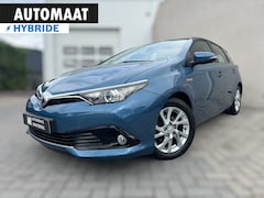 Toyota Auris - 1.8 Hybrid Lease Camera / 4-Seizoenenband / Lmv / Cruise control