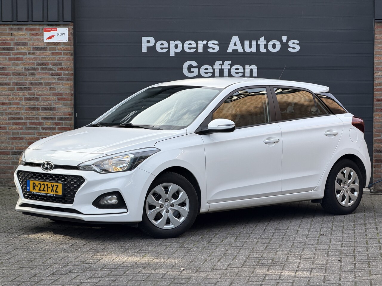 Hyundai i20 - 1.2 LP i-Drive Cool Airco Stoelverwarming 4 Cilinder - Facelift - AutoWereld.nl