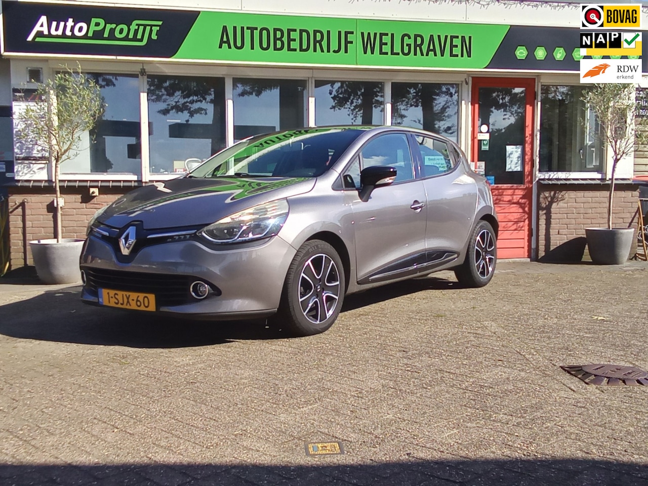 Renault Clio - 0.9 TCe Expression 0.9 TCe Expression - AutoWereld.nl
