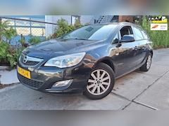 Opel Astra Sports Tourer - 1.4 Business Edition