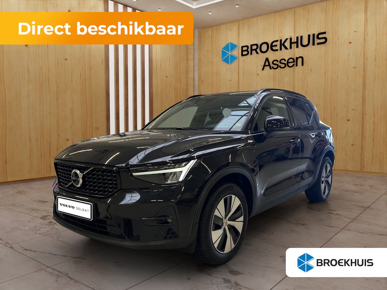 Volvo XC40 - 1.5 T4 Plug-in hybrid Plus Dark | BLIS | Camera | Stoelverwarming | Adaptieve Cruise Contr - AutoWereld.nl