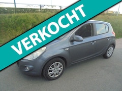 Hyundai i20 - i20 benzine 5 deurs airco EXPORT EXPORT PRIJS