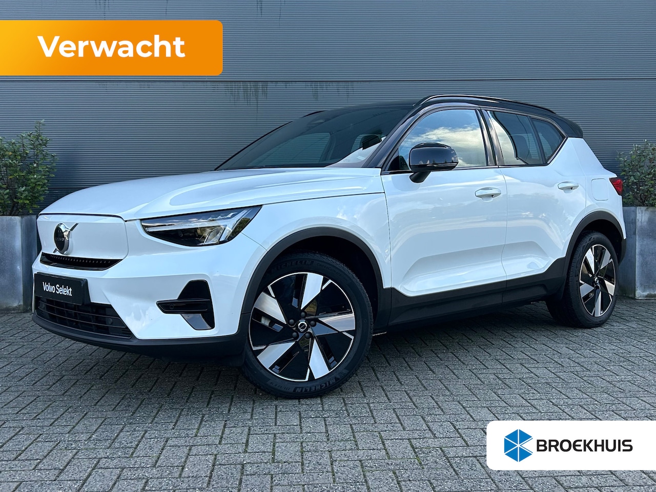 Volvo XC40 - Single Motor Core 69 kWh RWD | Warmtepomp | RWD! | Stoel & stuurverwarming | Trekhaak | Cr - AutoWereld.nl