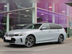 BMW 3-serie Touring - 330e M Sport Automaat / Trekhaak / Achteruitrijcamera / Sportstoelen / Comfort Access / Ac