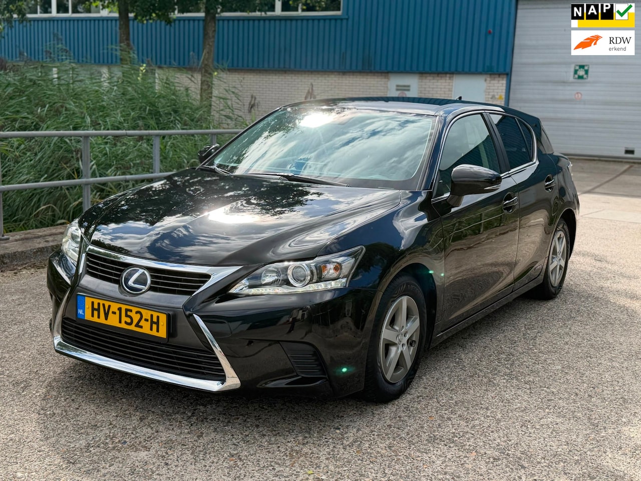 Lexus CT 200h - 1e Eigenaar 72300 KM NAP! Dealer onderhouden! - AutoWereld.nl