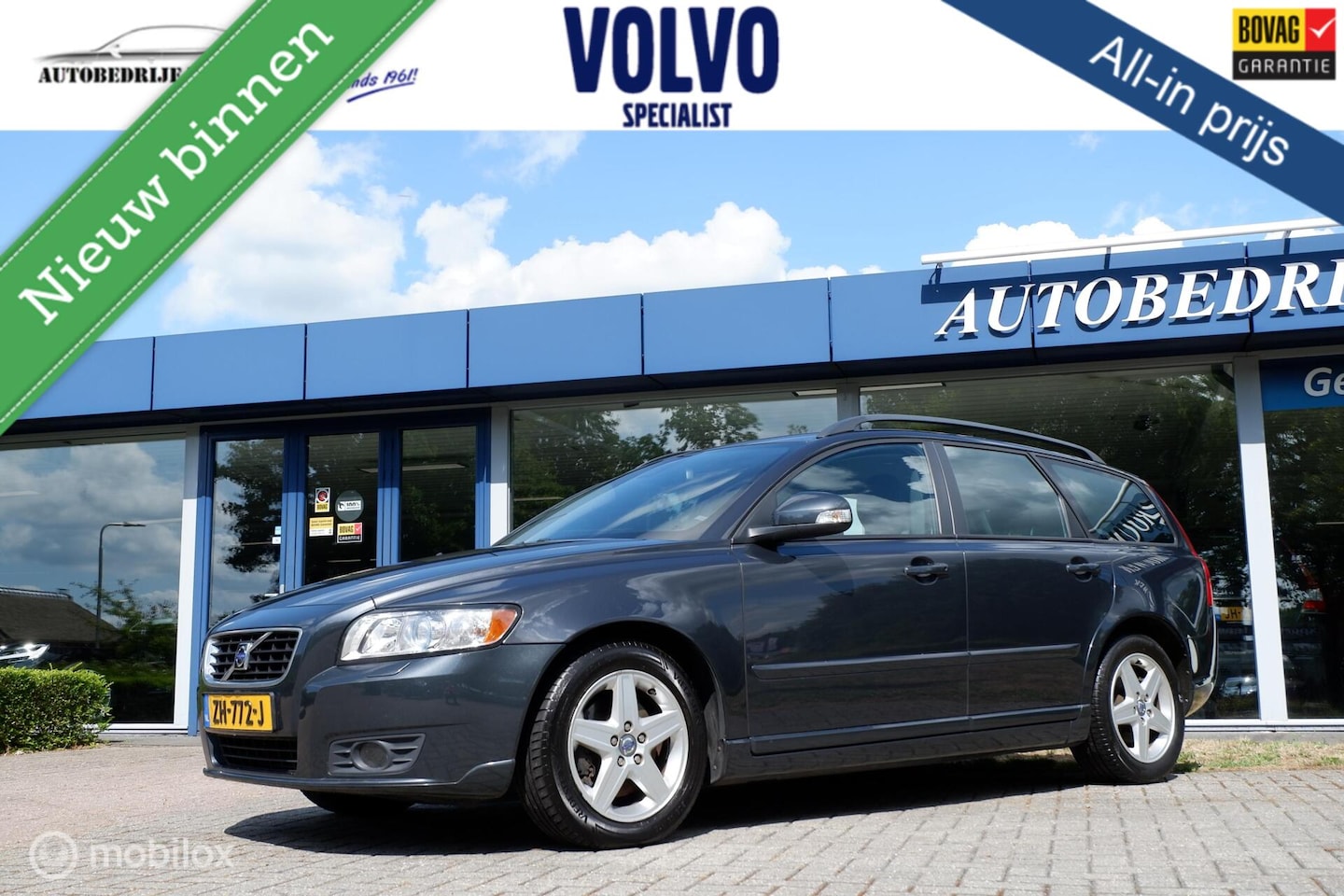 Volvo V50 - 2.4 140PK GEARTRONIC MOMENTUM | XENON | STOELVERWARMING - AutoWereld.nl