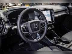 Volvo XC40 - 2.0 B3 Core