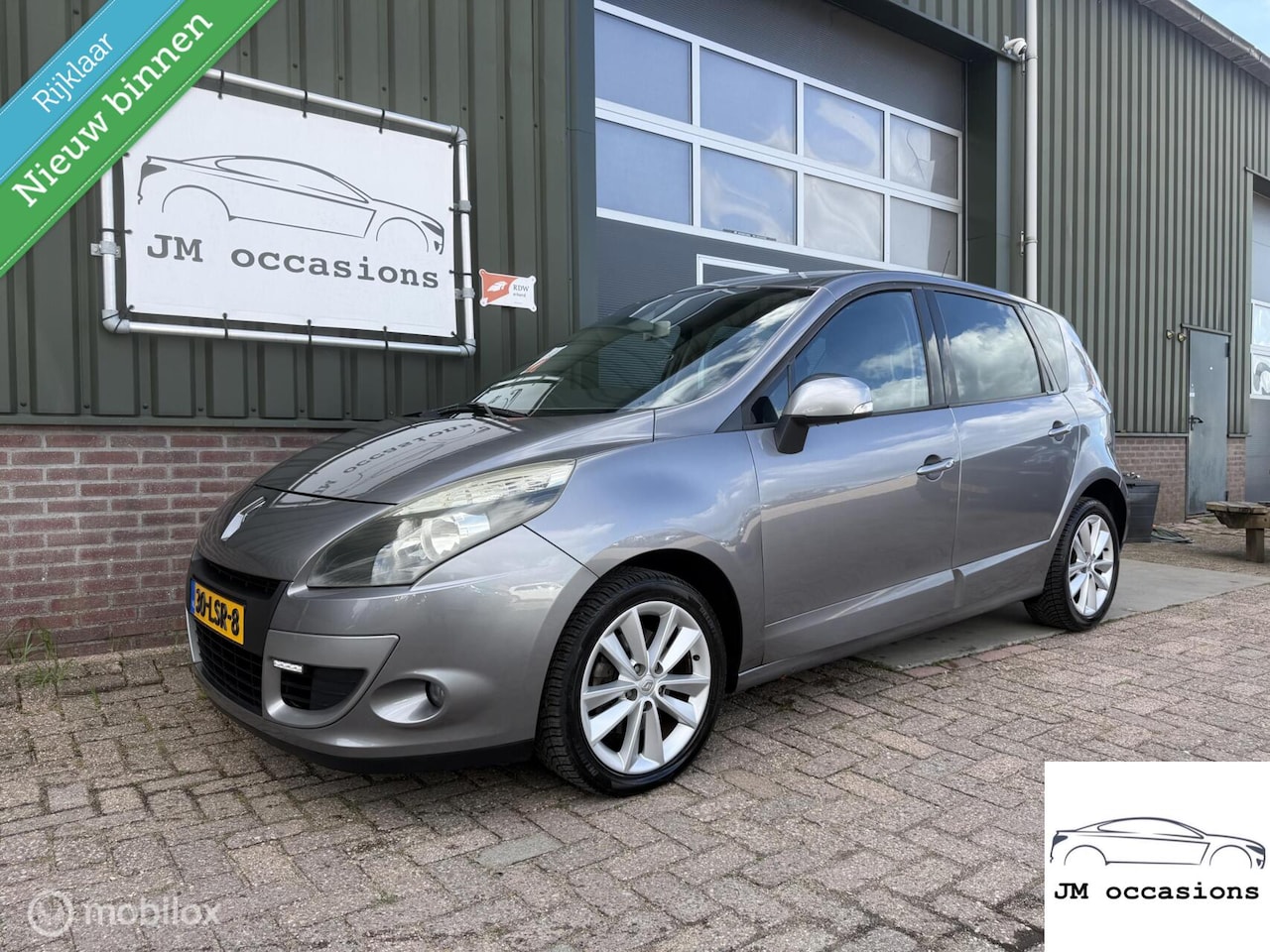 Renault Scénic - 1.6 Celsium|Airco|Cruise|Navi|Bluetooth|APK 6-27 - AutoWereld.nl