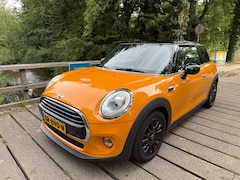MINI 3-Deurs - 1.5 Cooper Business Cooper 1.5 Automaat (JCW interieur)