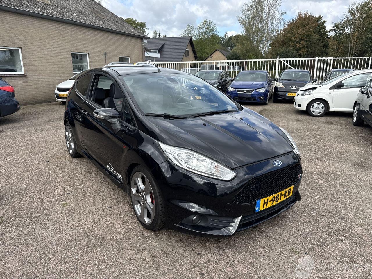 Ford Fiesta - 1.6 ST2 1.6 ST2 - AutoWereld.nl