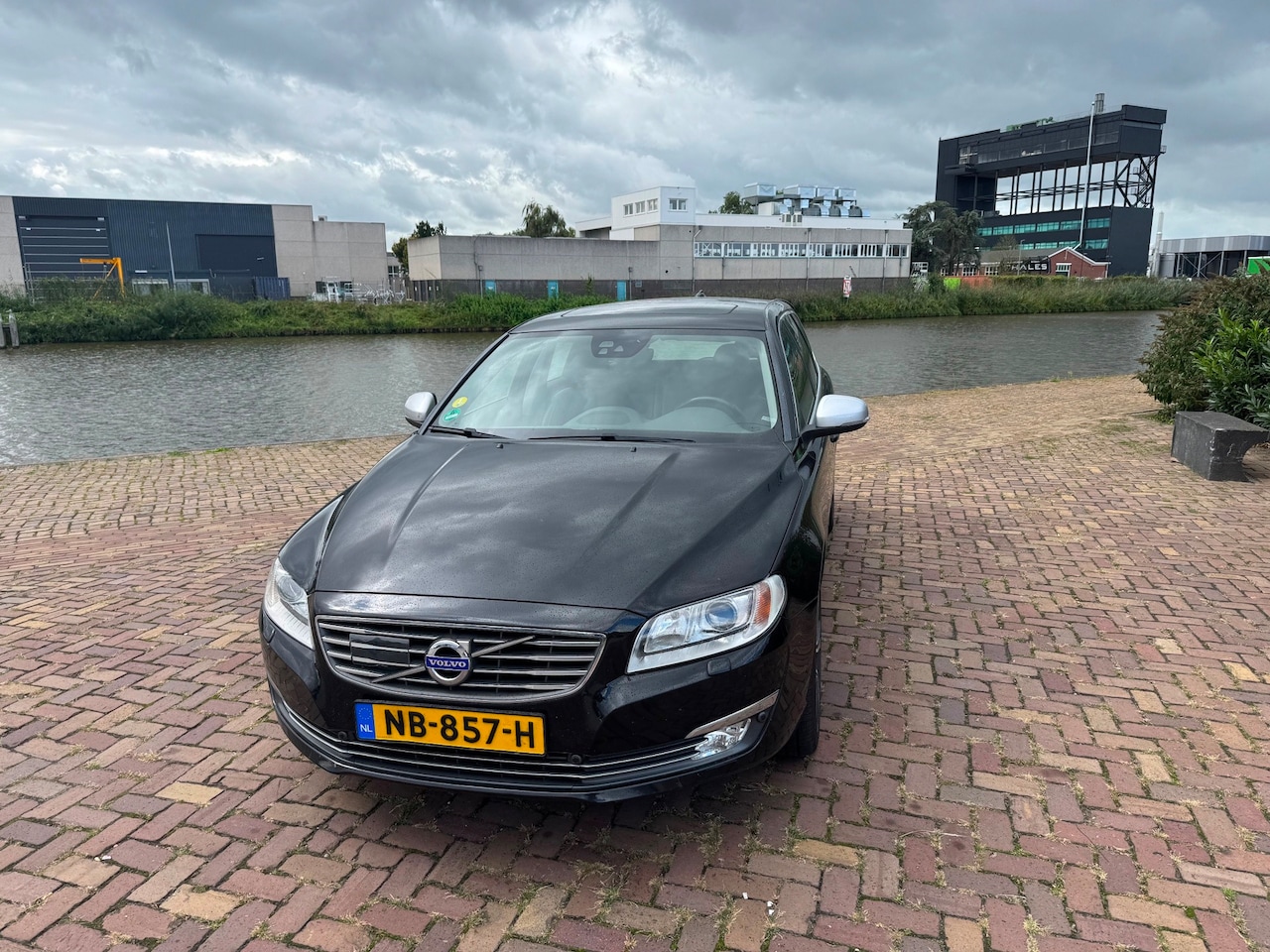Volvo V70 - 2.0 D4 Polar+ AUT EXPORT!! - AutoWereld.nl