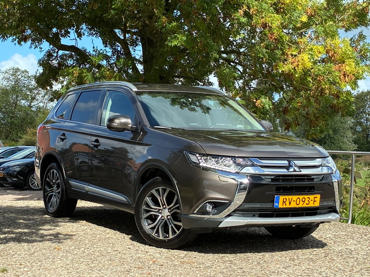 Mitsubishi Outlander - 2.0 Connect Pro | Automaat | DAB + Carplay + Clima nu €16.975 - AutoWereld.nl