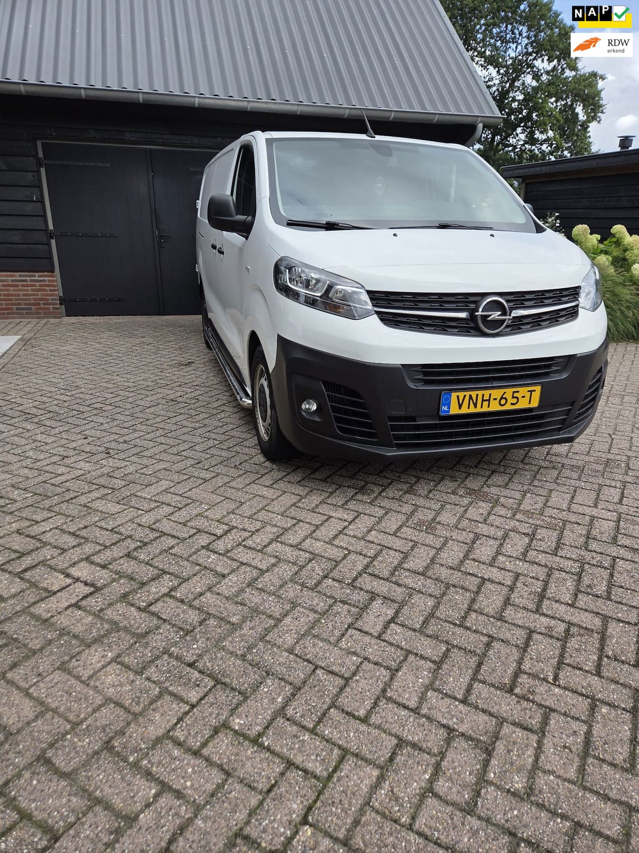 Opel Vivaro - 1.5 CDTI L3H1 Edition 1.5 CDTI L3H1 Edition - AutoWereld.nl