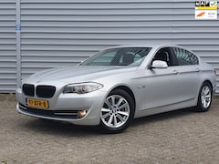 BMW 5-serie - 520i Executive Clima/Navi/ Nw Ketting