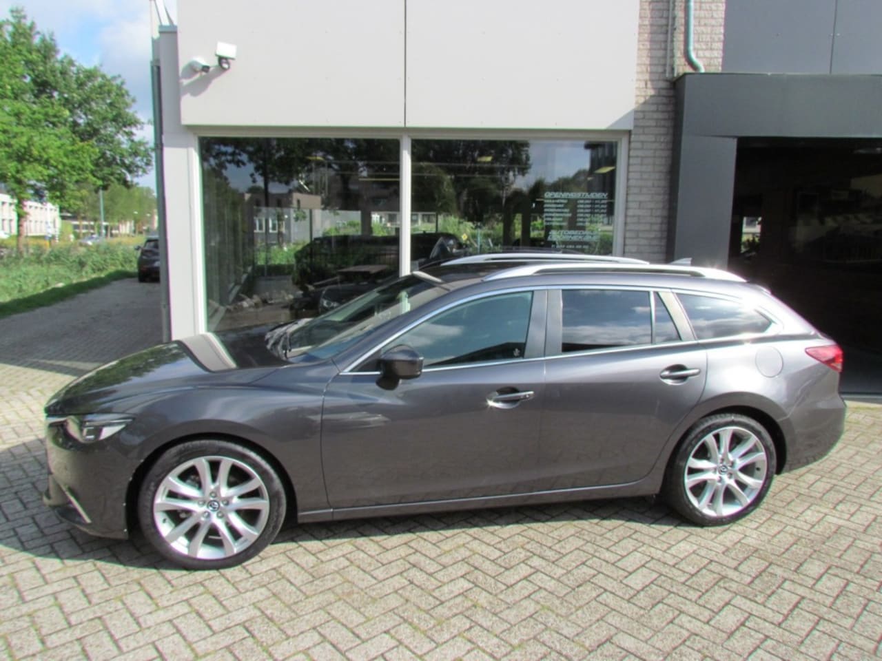 Mazda 6 Sportbreak - 2.0 Skyactiv-G 165pk 6MT Sportbreak Skylease GT Trekhaak - AutoWereld.nl