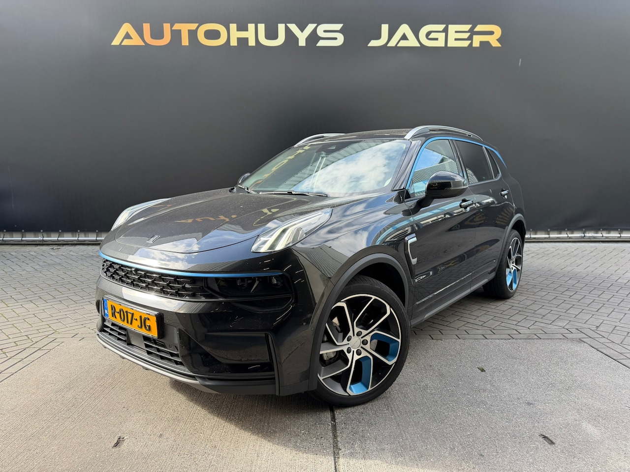 Lynk & Co 01 - 1.5 Pano 360 Memory Carplay Hybride Automaat - AutoWereld.nl