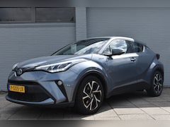 Toyota C-HR - 2.0 Hybrid Dynamic Automaat 184pk | Parkeersensoren rondom | Trekhaak afneembaar | Apple C