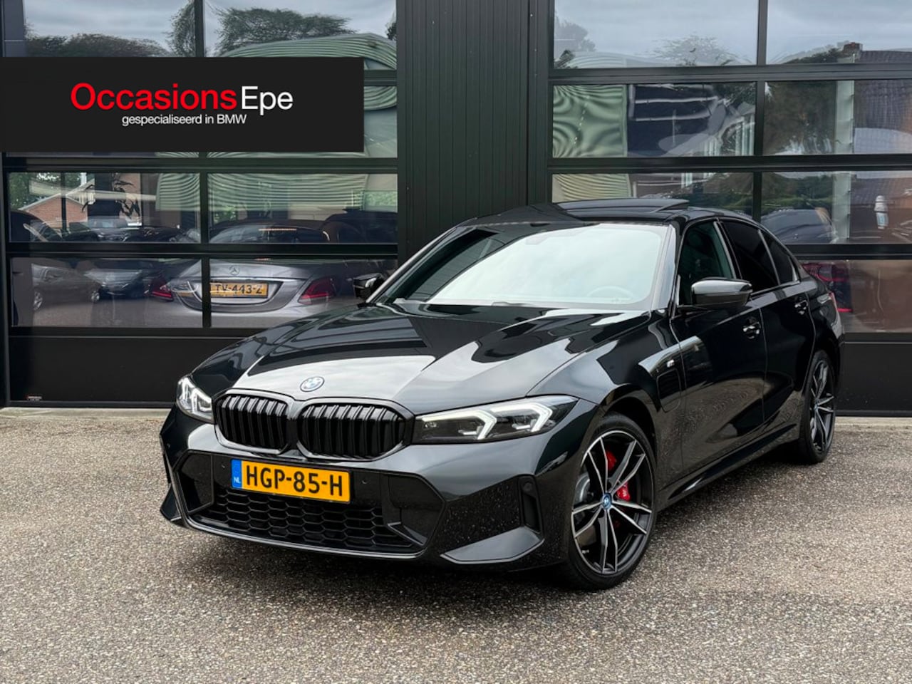BMW 3-serie - 320e M-Sport Edition Schuifdak 1e eigenaar NL - AutoWereld.nl