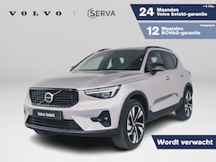 Volvo XC40 - B4 Plus Dark | Panoramadak | 360° camera | Harman Kardon | Stoel- en stuurverwarming | Tre