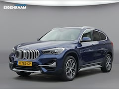 BMW X1 - 20i VDL Nedcar Edition | Trekhaak | Leder | Head-up