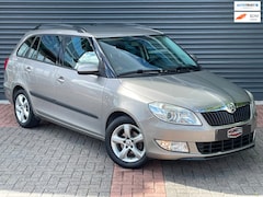 Skoda Fabia Combi - 1.2 TSI Elegance Trekhaak | Pdc | Cruise | Climate Control | Elektr Pakket