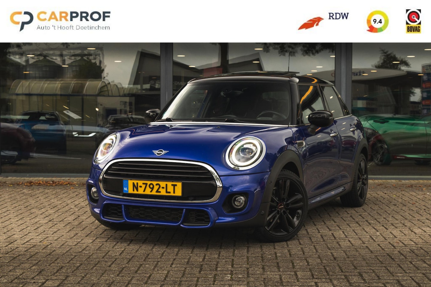 MINI 5-Deurs - 1.5 Cooper Dalston Edition JCW Pakket | Pano | Stoelverwarming - AutoWereld.nl