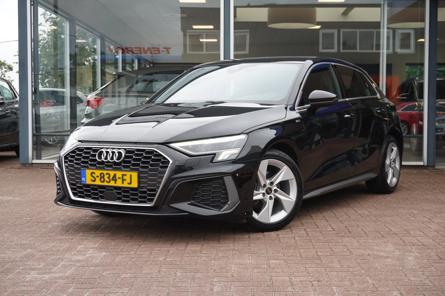 Audi A3 Sportback - 30 TFSI S edition | Automaat | Navigatie | Vol opties | Dealerauto | Inruil mogelijk - AutoWereld.nl