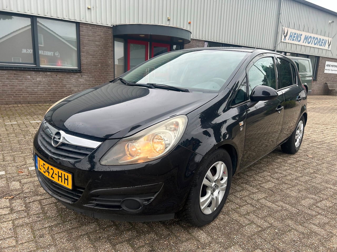 Opel Corsa - 1.2-16V Selection Airco - AutoWereld.nl