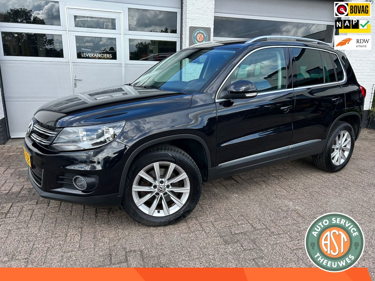 Volkswagen Tiguan - 1.4 TSI Sport&Style CRUISE|NAVI|NAP - AutoWereld.nl
