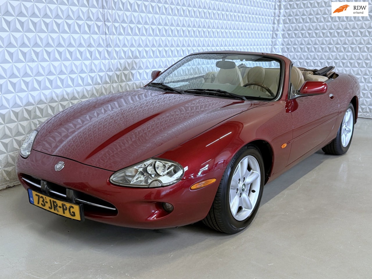 Jaguar XK8 - 4.0 V8 Convertible Project / BAK NIET GOED! (1999) - AutoWereld.nl